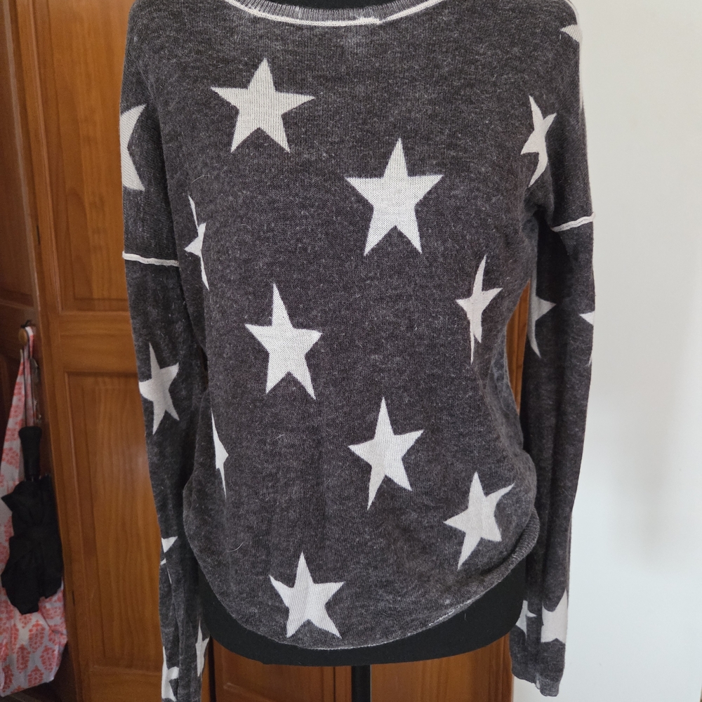 Olivaceous Starstruck Grey Heather Crewneck Sweater